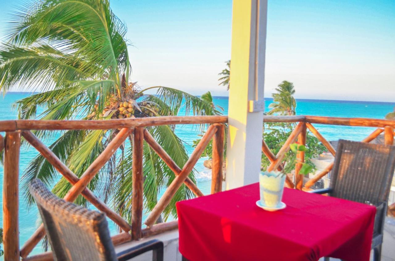 Zaina'S Beach House นูงวี ภายนอก รูปภาพ