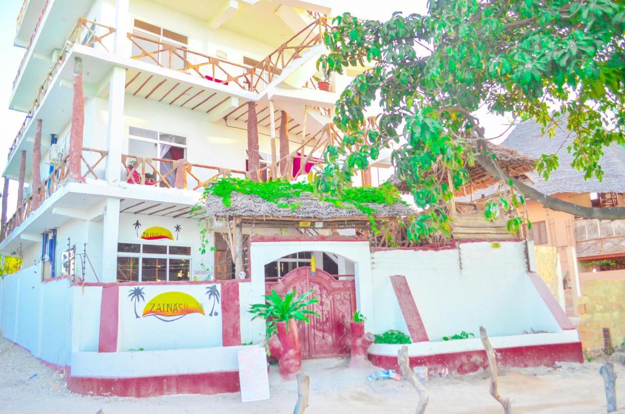 Zaina'S Beach House นูงวี ภายนอก รูปภาพ