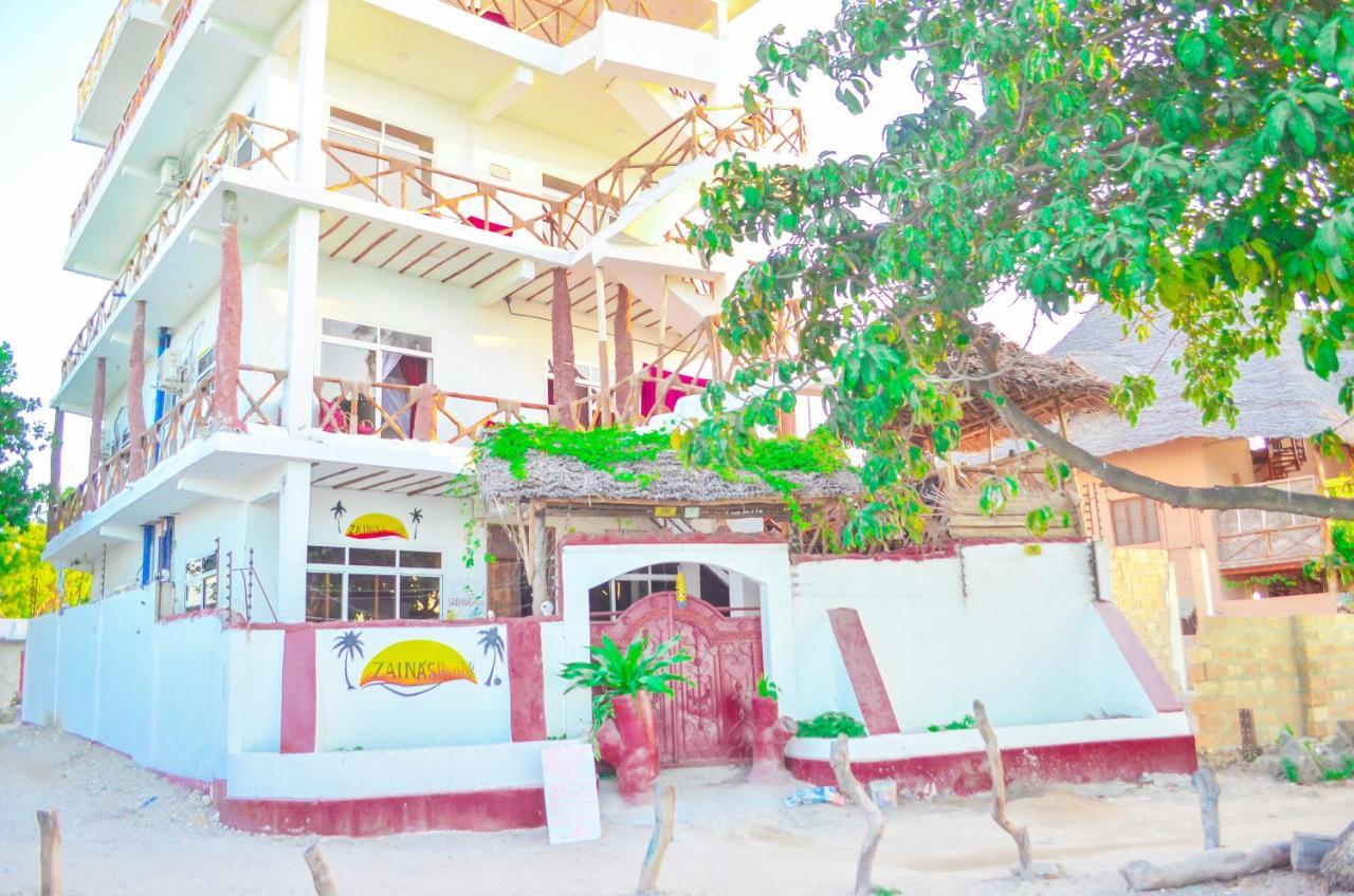 Zaina'S Beach House นูงวี ภายนอก รูปภาพ