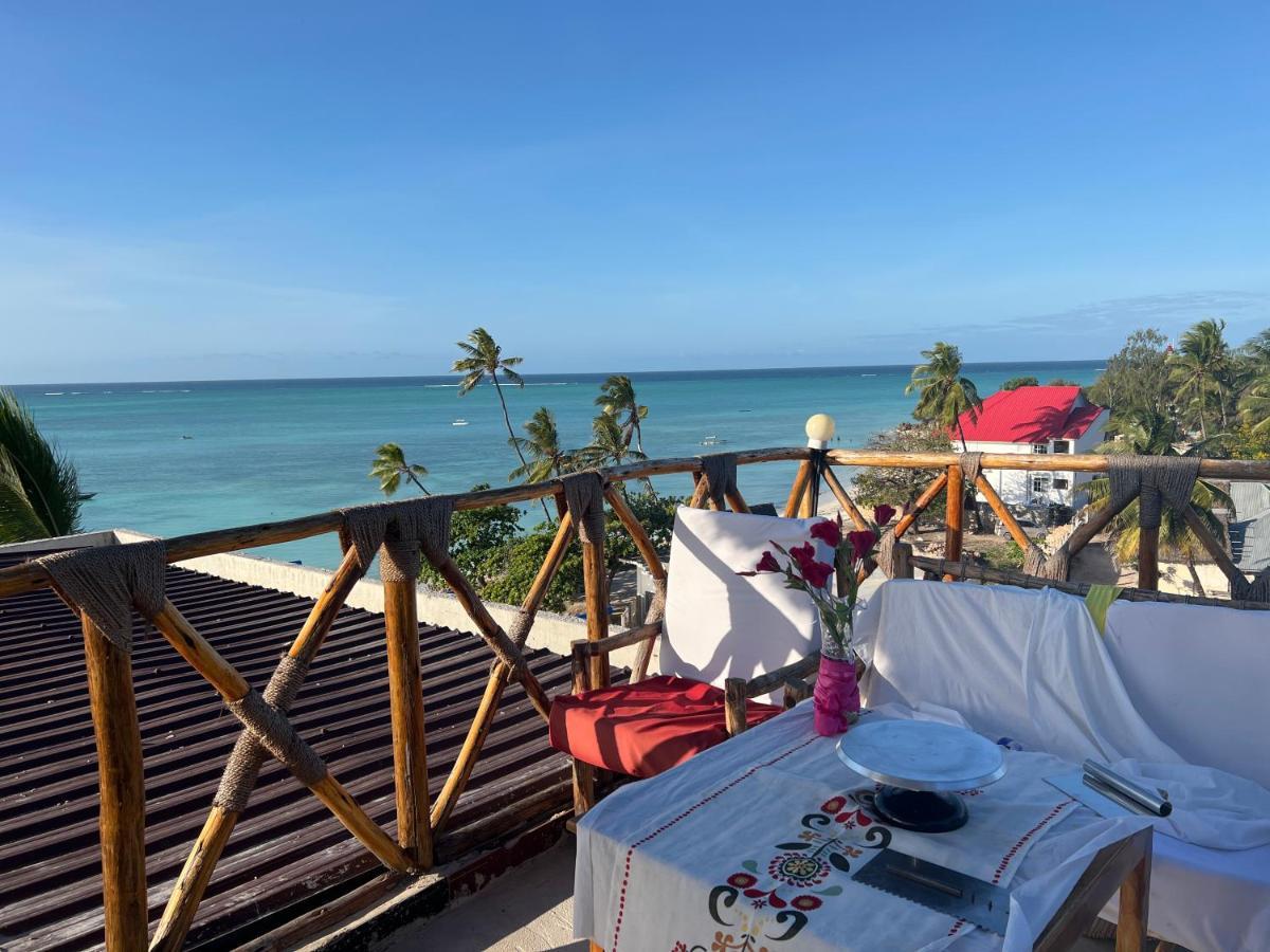 Zaina'S Beach House นูงวี ภายนอก รูปภาพ