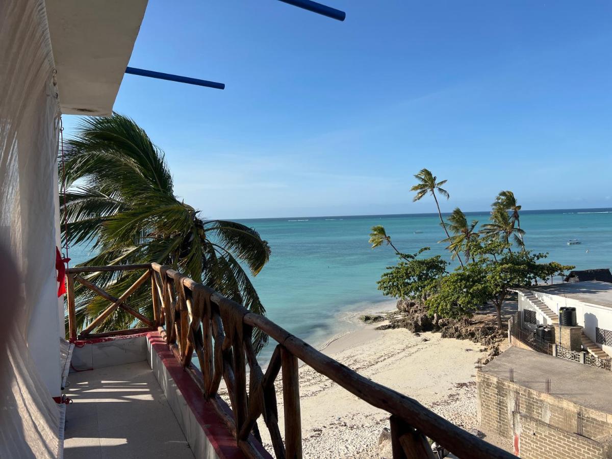 Zaina'S Beach House นูงวี ภายนอก รูปภาพ