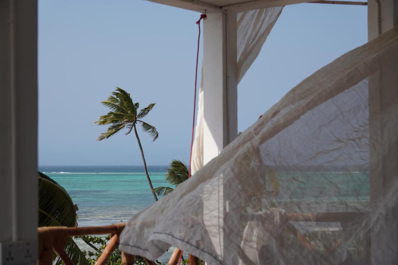 Zaina'S Beach House นูงวี ภายนอก รูปภาพ