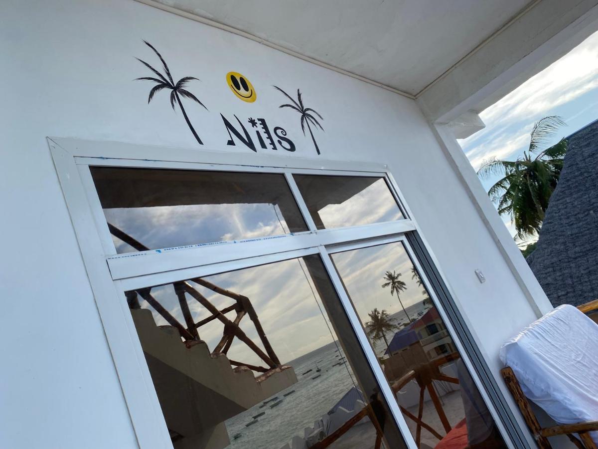 Zaina'S Beach House นูงวี ภายนอก รูปภาพ