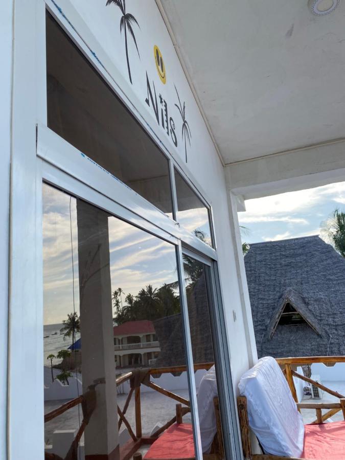 Zaina'S Beach House นูงวี ภายนอก รูปภาพ